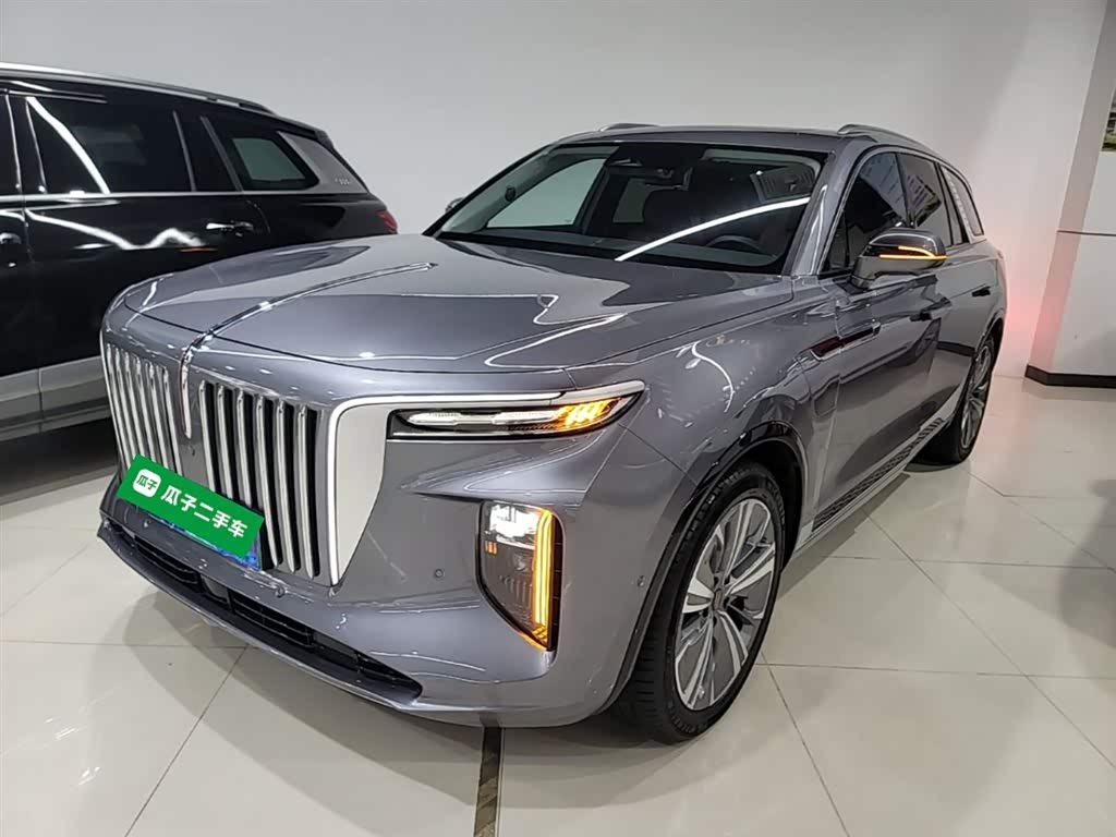Hongqi E-HS9