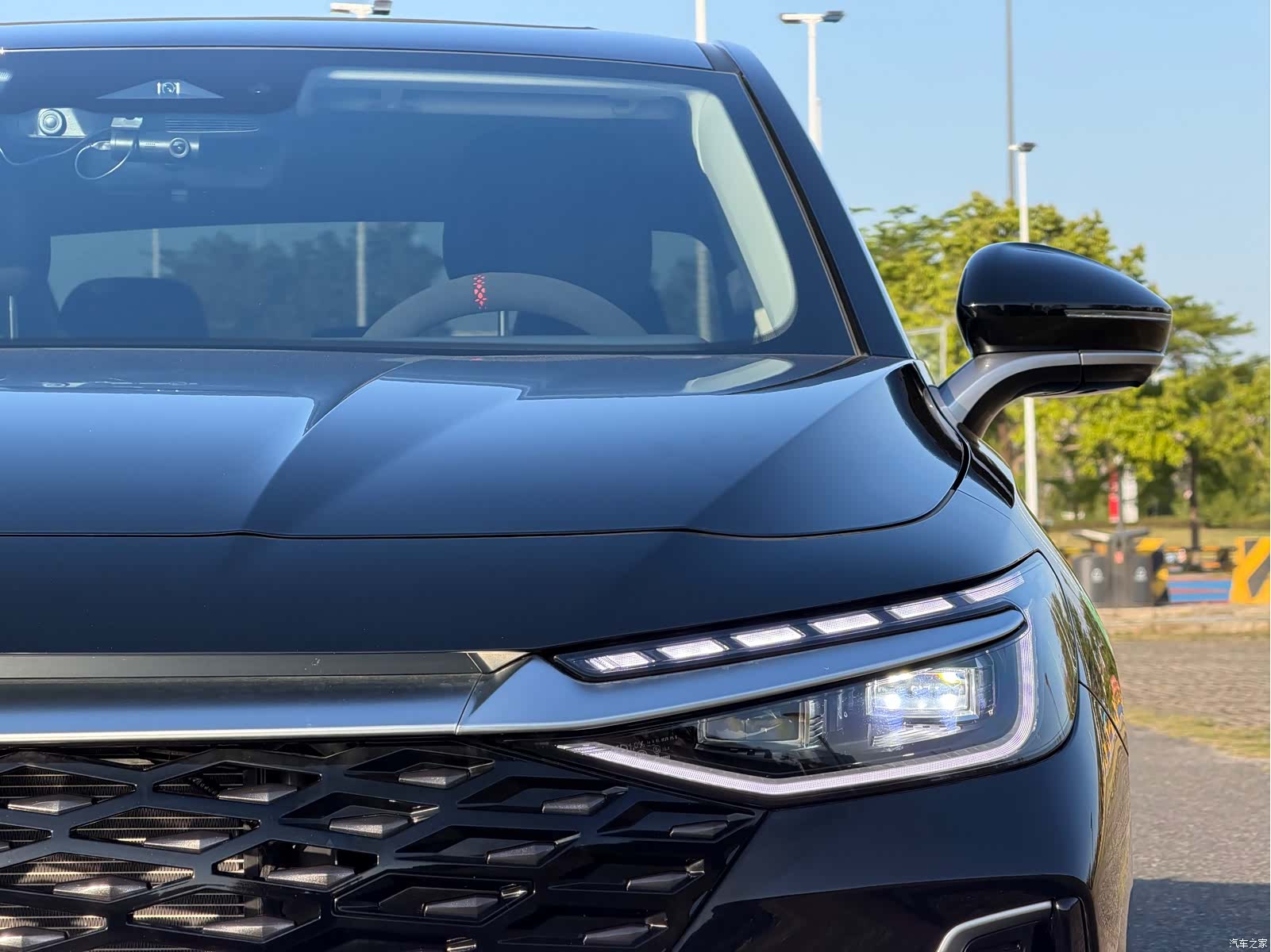 Chery Arrizo 8, 2026 4