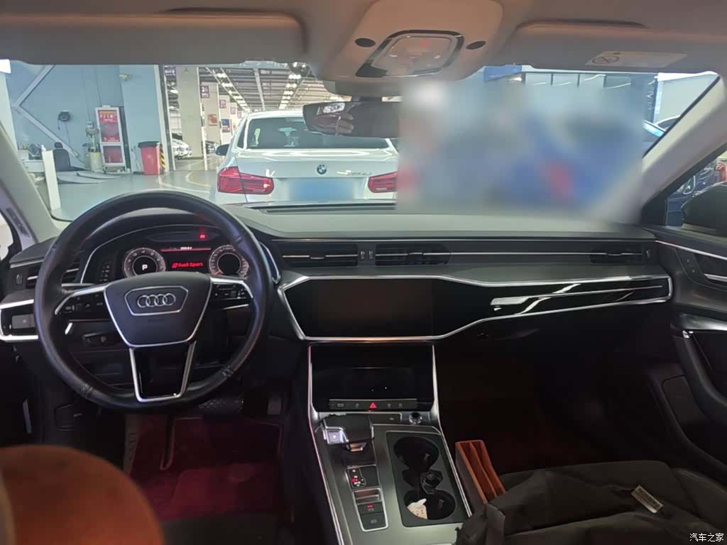 Audi A6, 2022 10