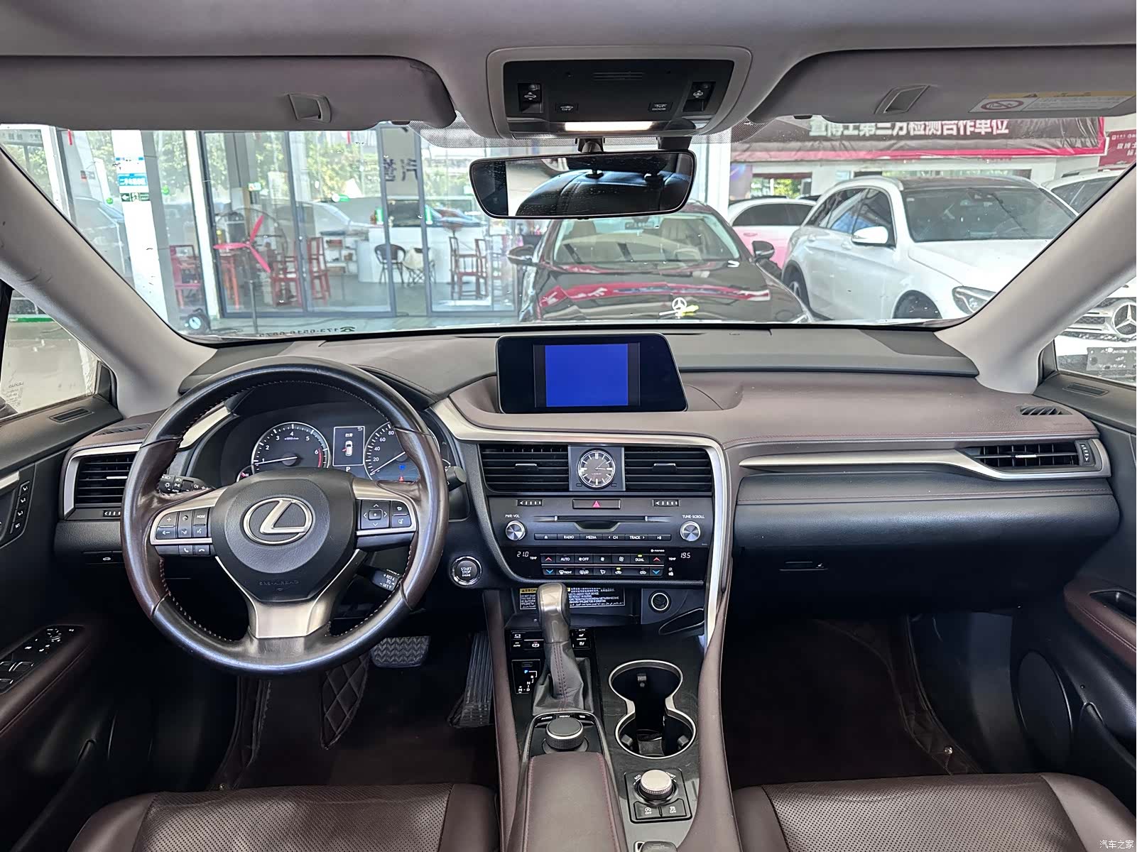 Lexus RX, 2018 все фото