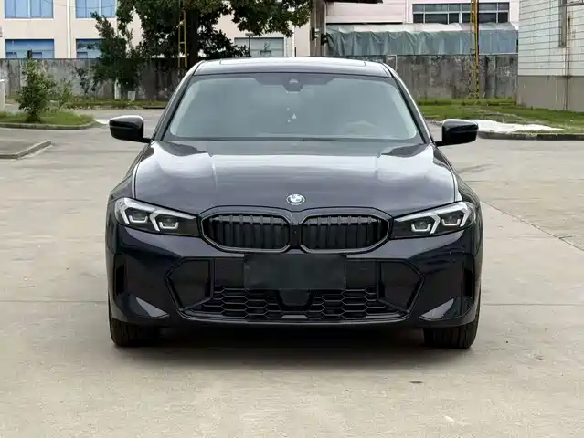 BMW 3 Series 2026 — купить из Китая под заказ