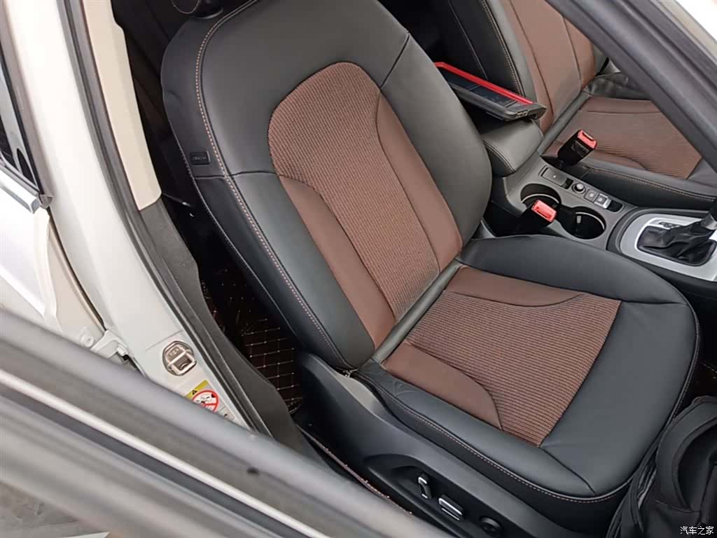 Audi Q3, 2019 25