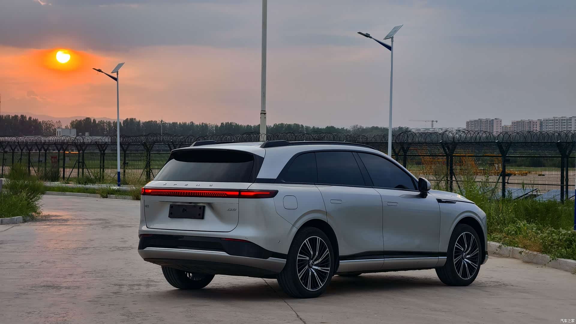 Xpeng G9, 2023 4