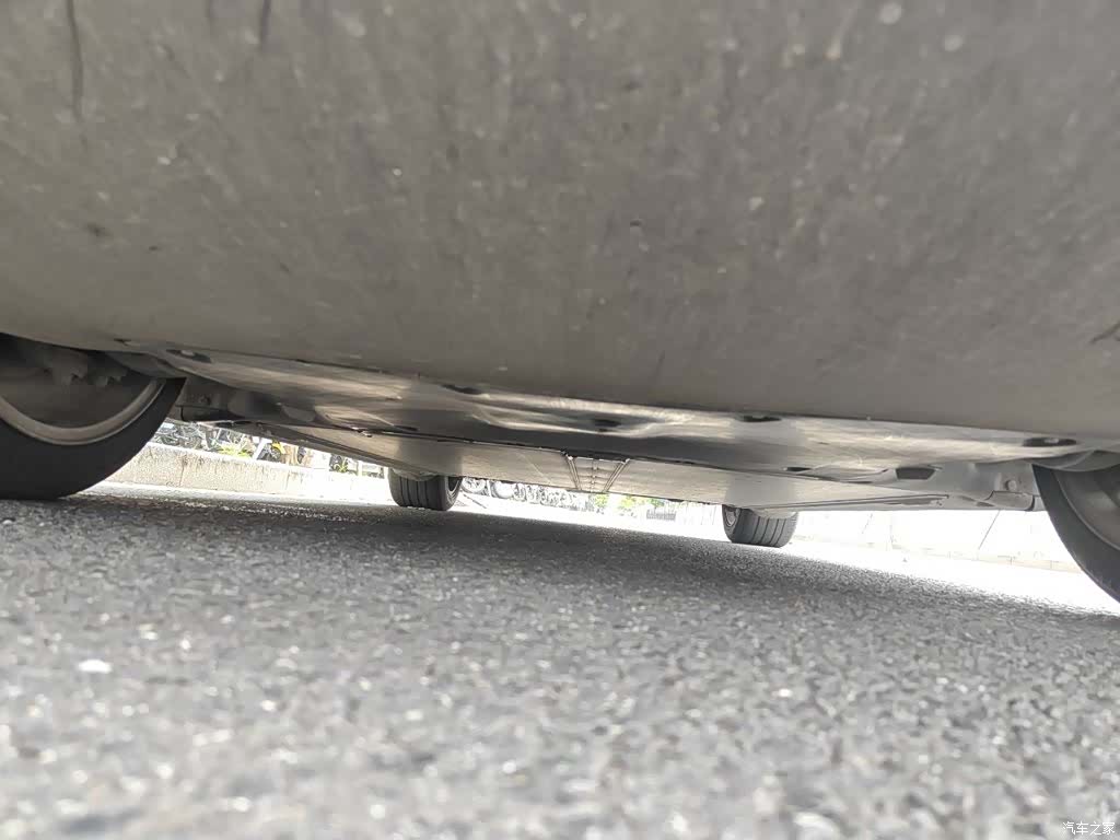 Tesla Model Y, 2021 23