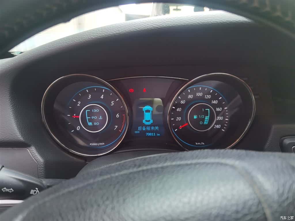 BAIC D50, 2015 12