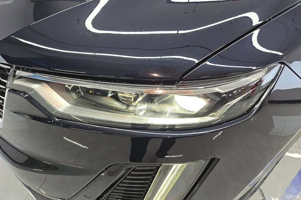 Cadillac XT6, 2022 все фото