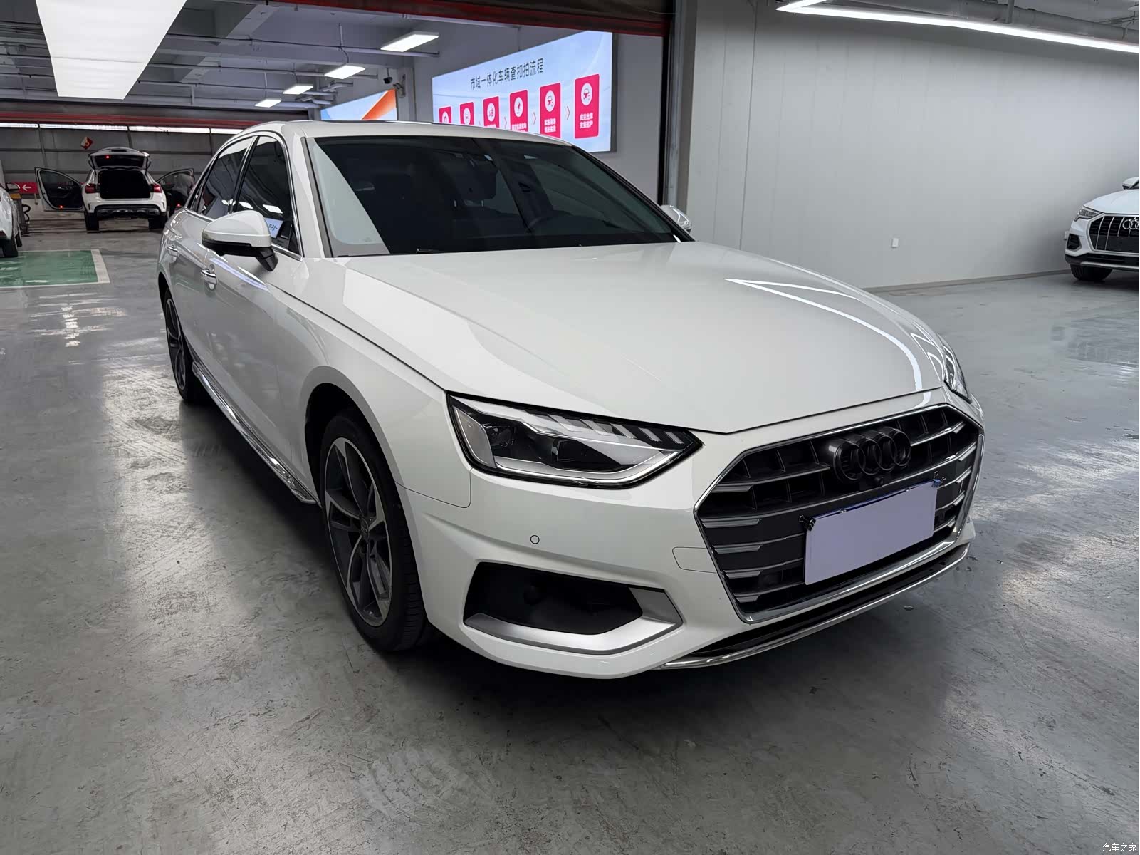 Audi A4L, 2021 3
