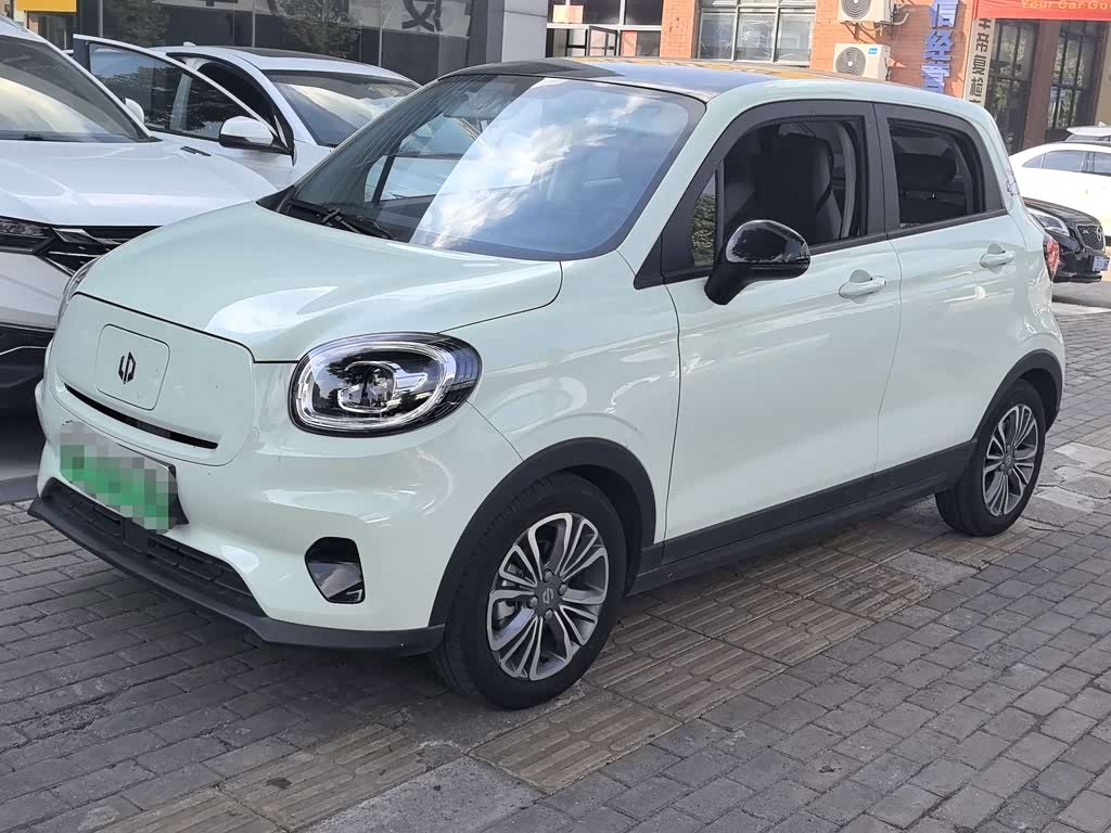Leapmotor T03