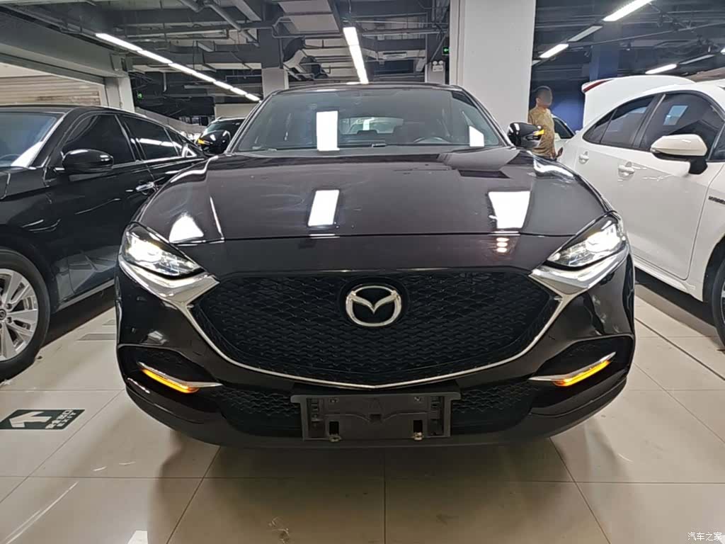 Mazda CX-4, 2021 3