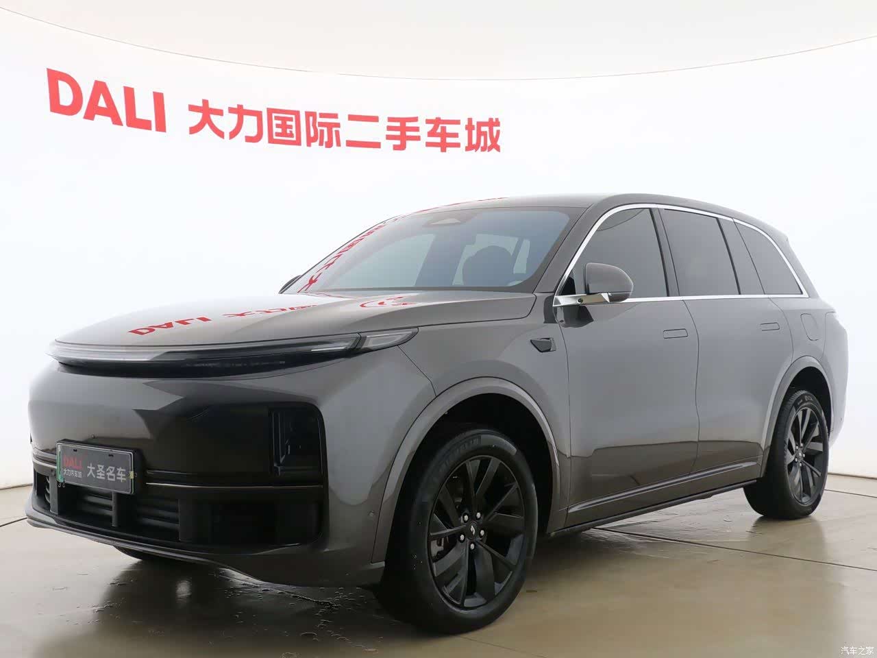Li Auto L8, 2023 1