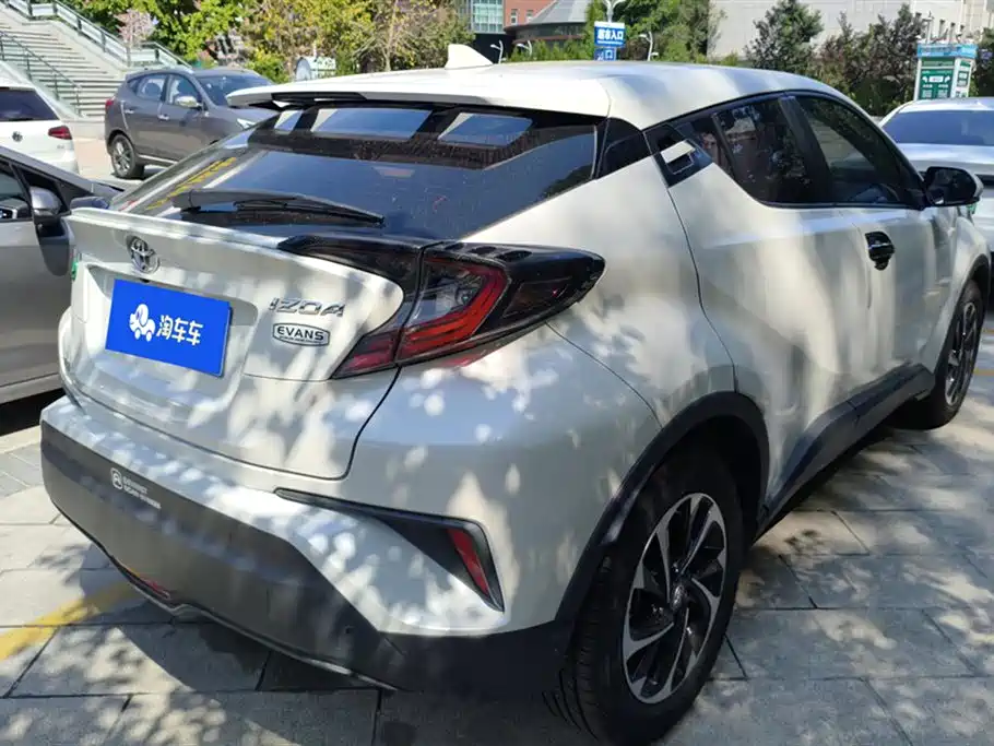 Toyota IZOA