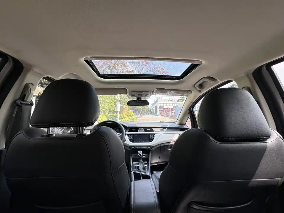 Geely Vision X3