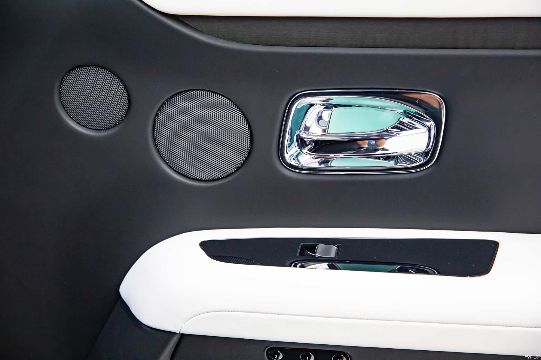Rolls-Royce Ghost, 2021 8