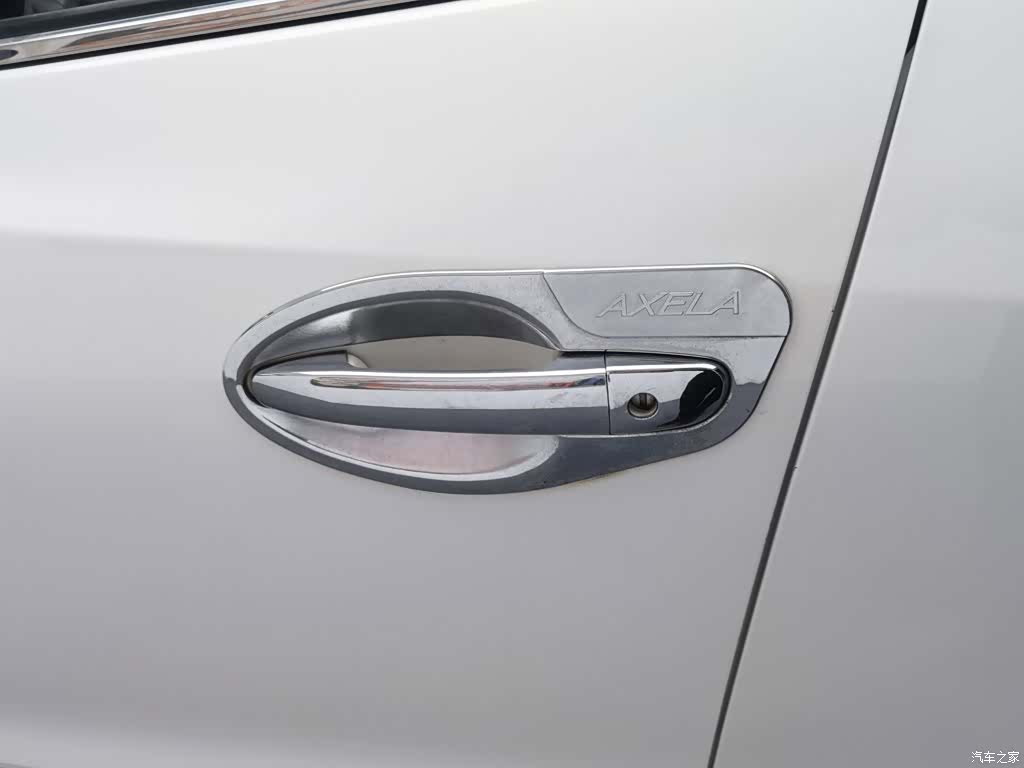 Mazda Mazda3, 2018 18