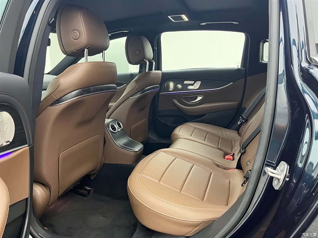 Mercedes-Benz E-Class, 2023 7