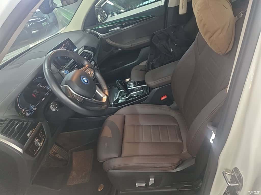 BMW iX3, 2021 15