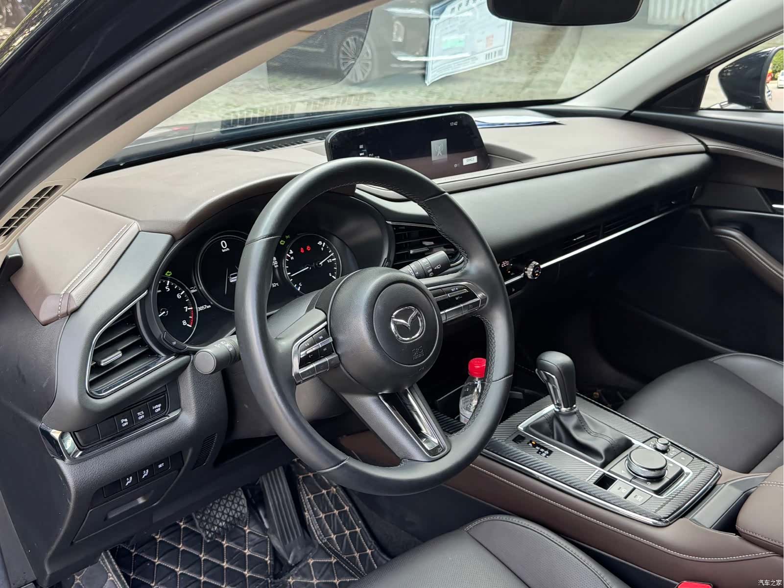 Mazda CX-30, 2022 14