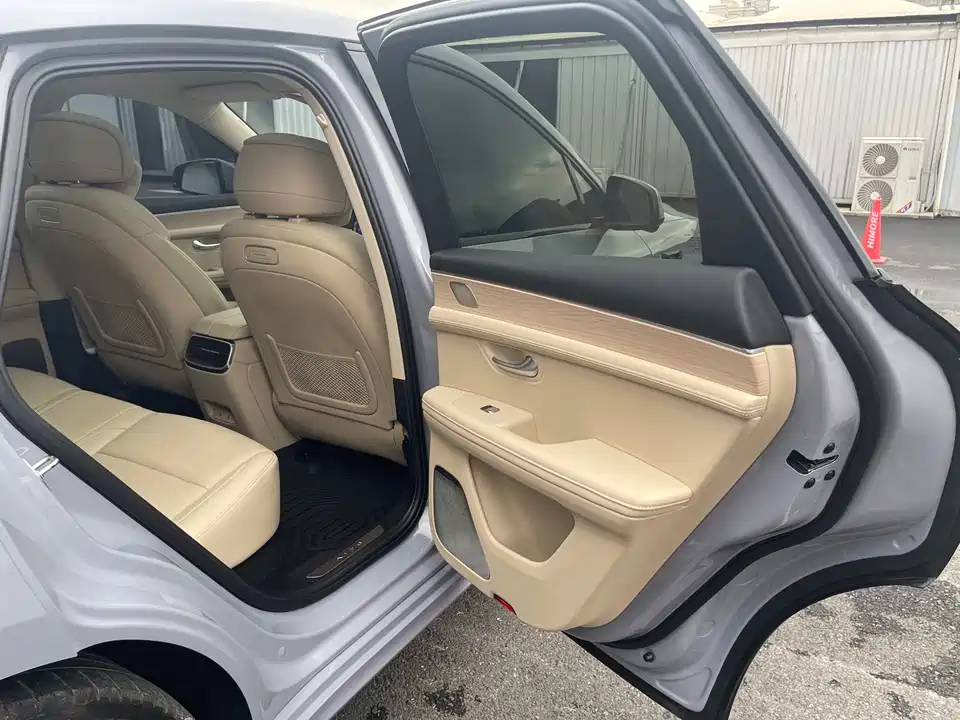 HarmonyOS Ask the world M5