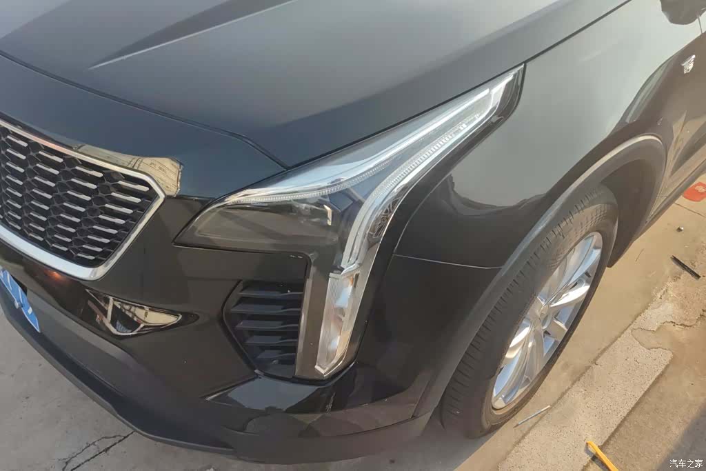Cadillac XT4, 2021 все фото