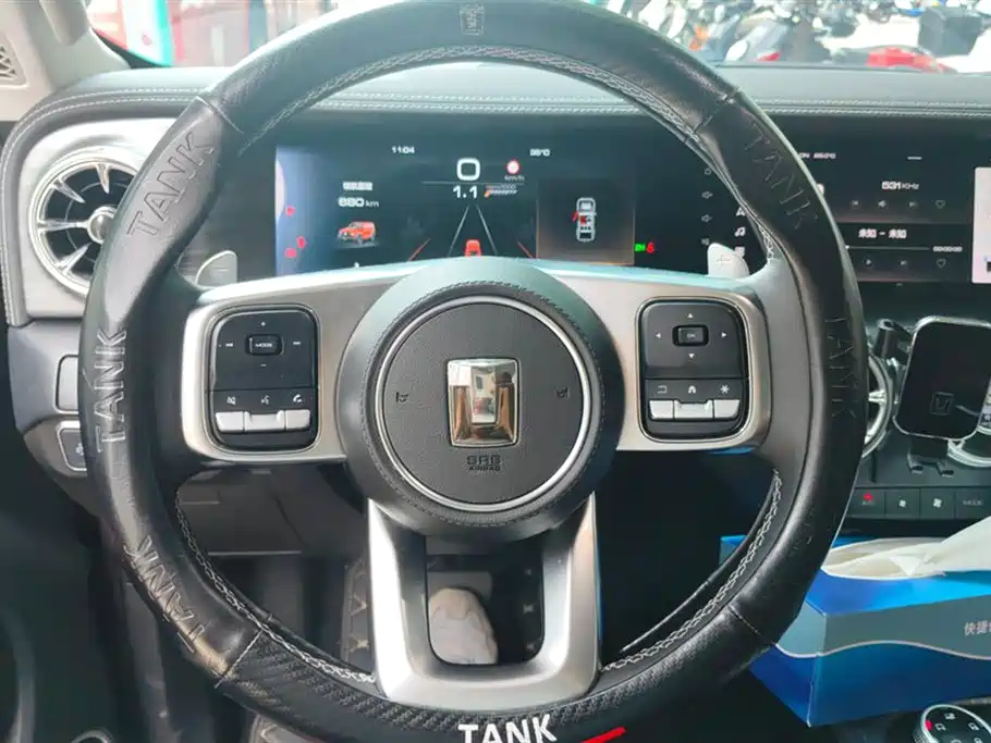 Tank 300 Tank 300