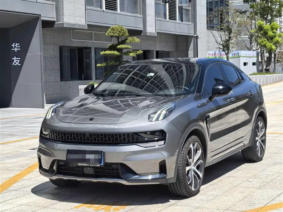 Lynk & Co 05