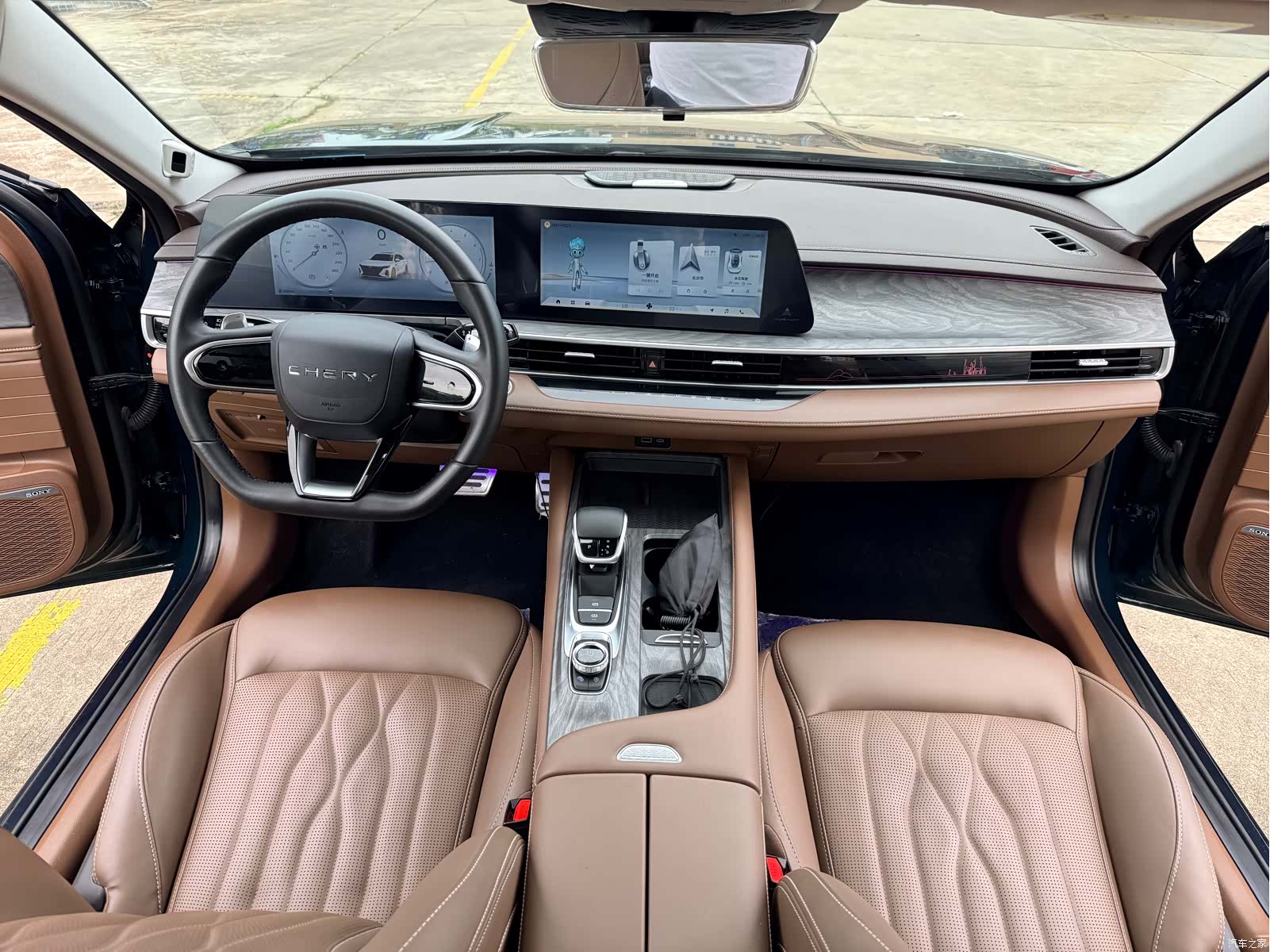 Chery Arrizo 8, 2024 16
