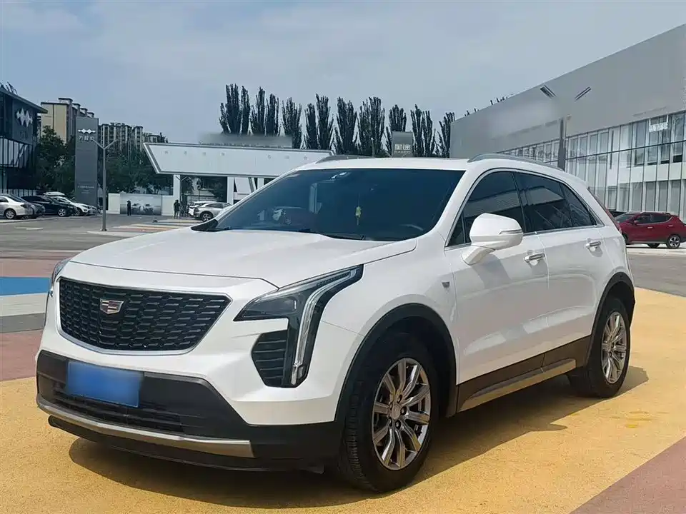 Cadillac XT4