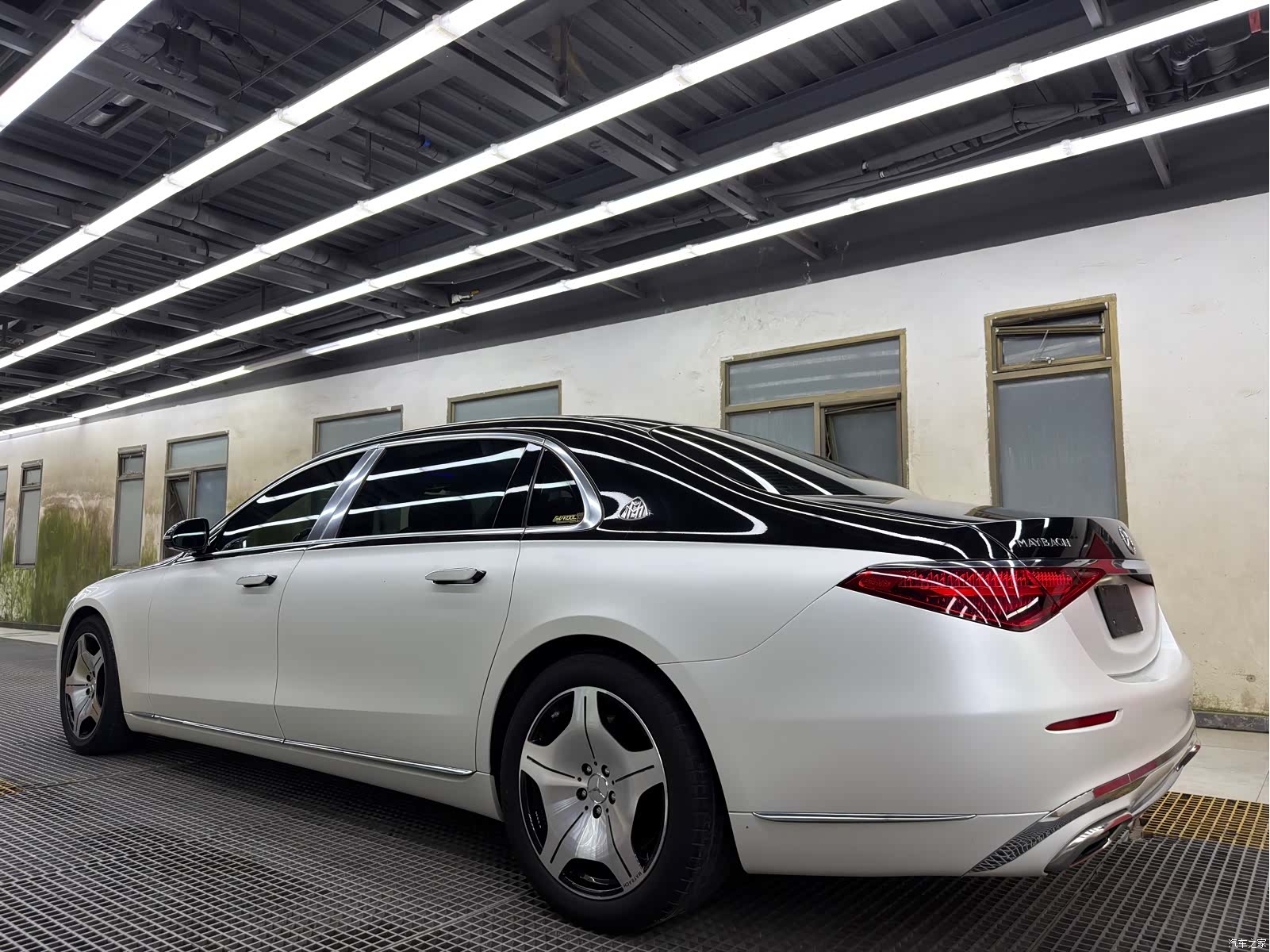 Maybach S-Class, 2022 все фото