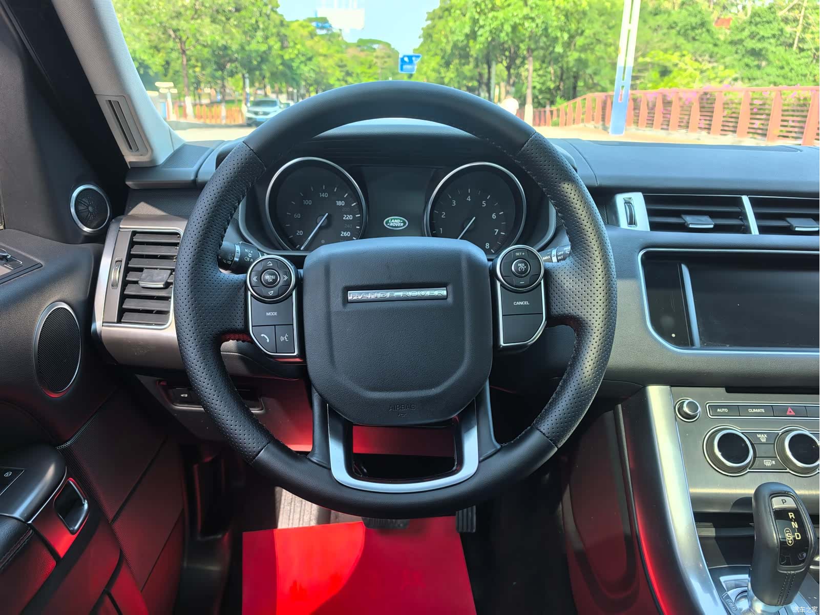 Land Rover Range Rover, 2017 16
