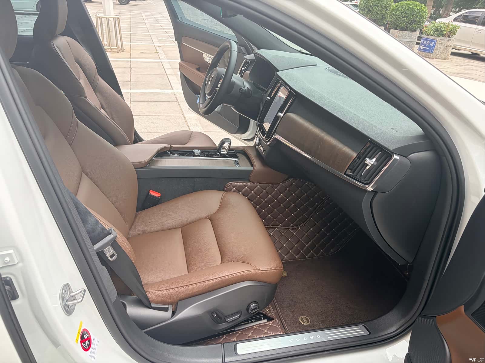 Volvo V90, 2025 6