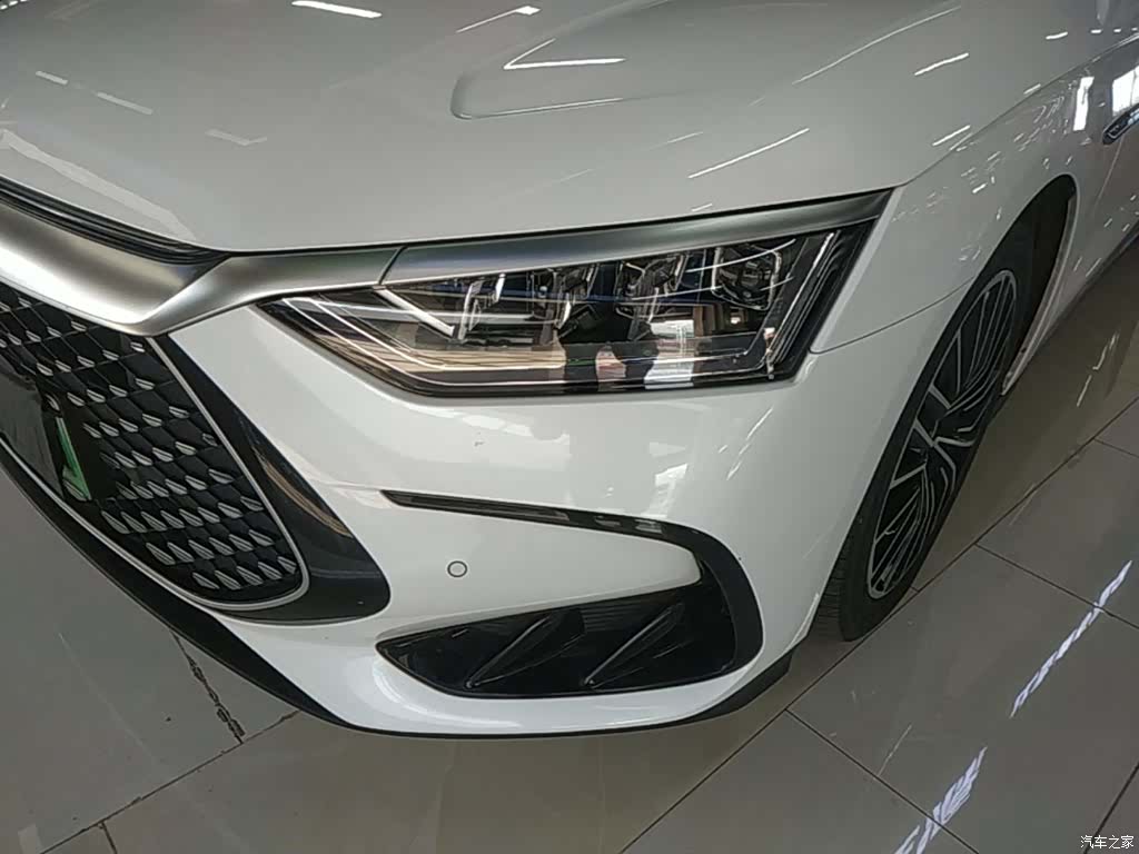 BYD Han, 2022 24