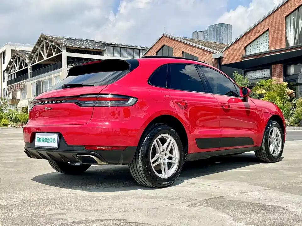 Porsche Macan