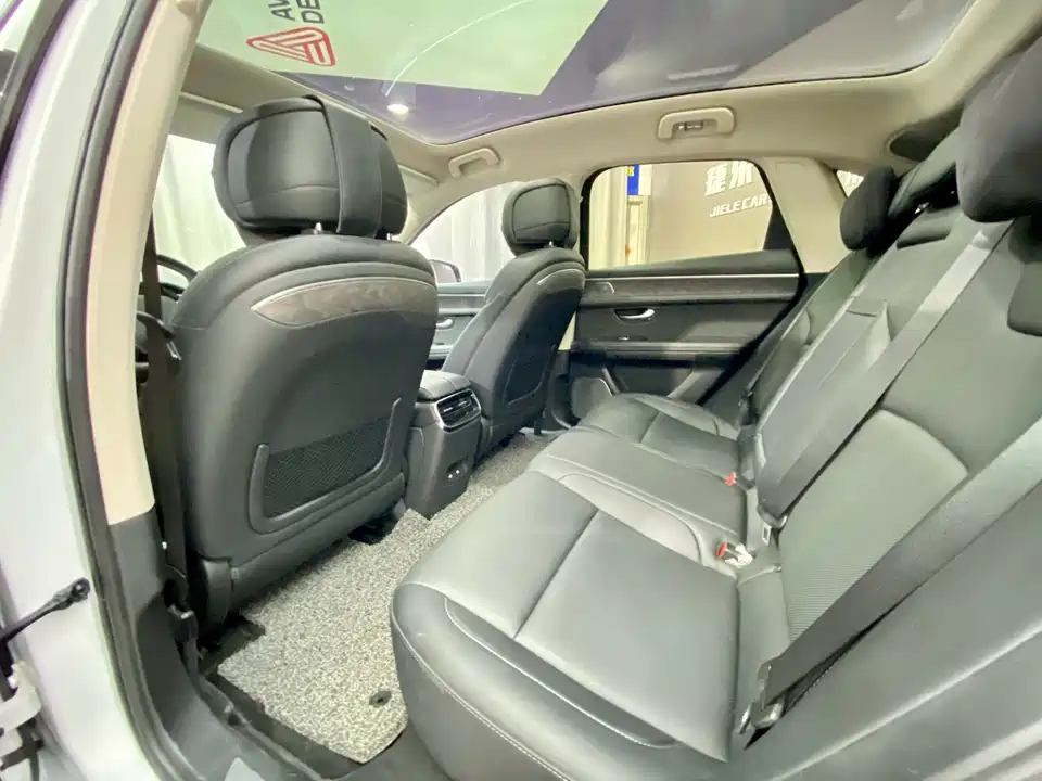 AITO Ask the world M5