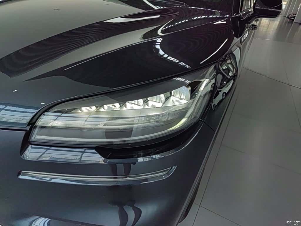 Lincoln Aviator, 2021 24