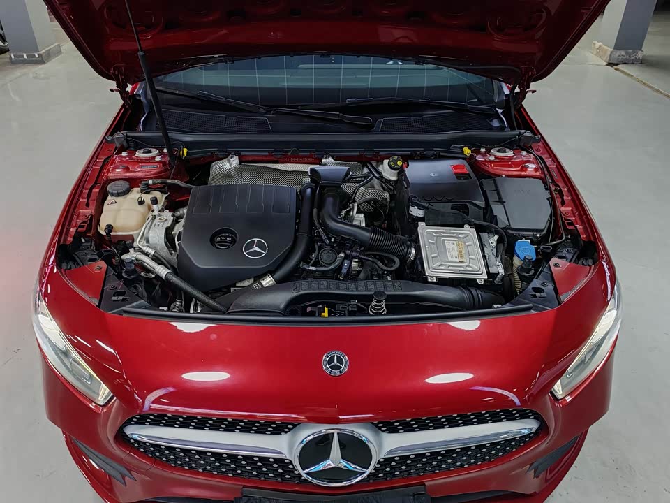 Mercedes-Benz Class A Mercedes-Benz Class A