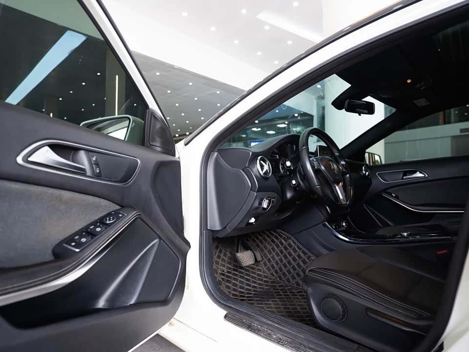 Mercedes-Benz Class A