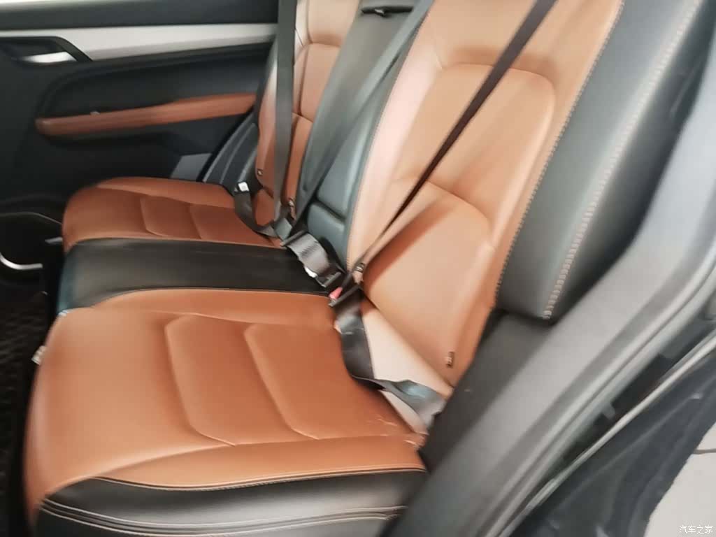 Geely X6, 2020 17