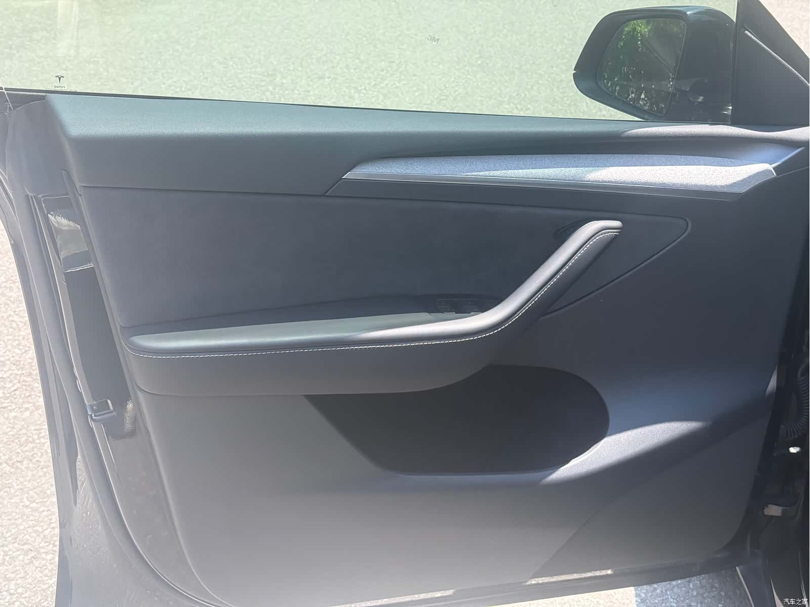 Tesla Model Y, 2023 6
