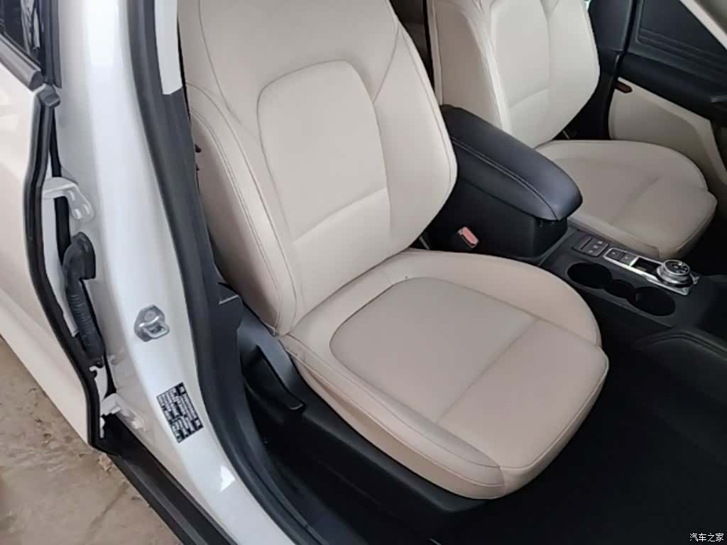 Ford Focus, 2021 25
