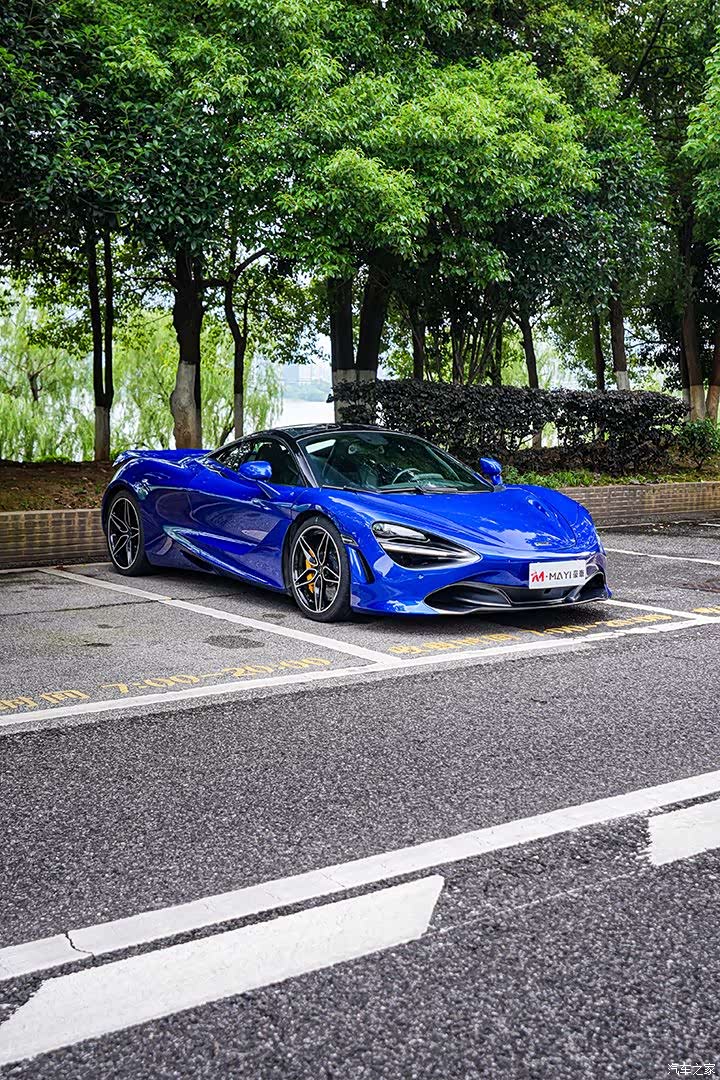 McLaren 720S, 2019 4
