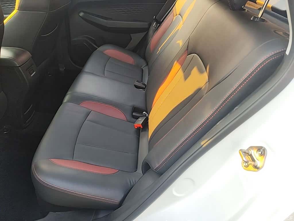 Geely X3, 2021 17