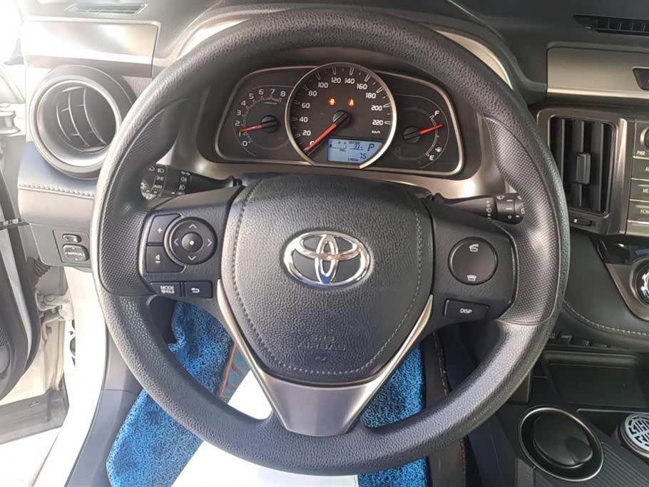 Toyota RAV4 Rongfang
