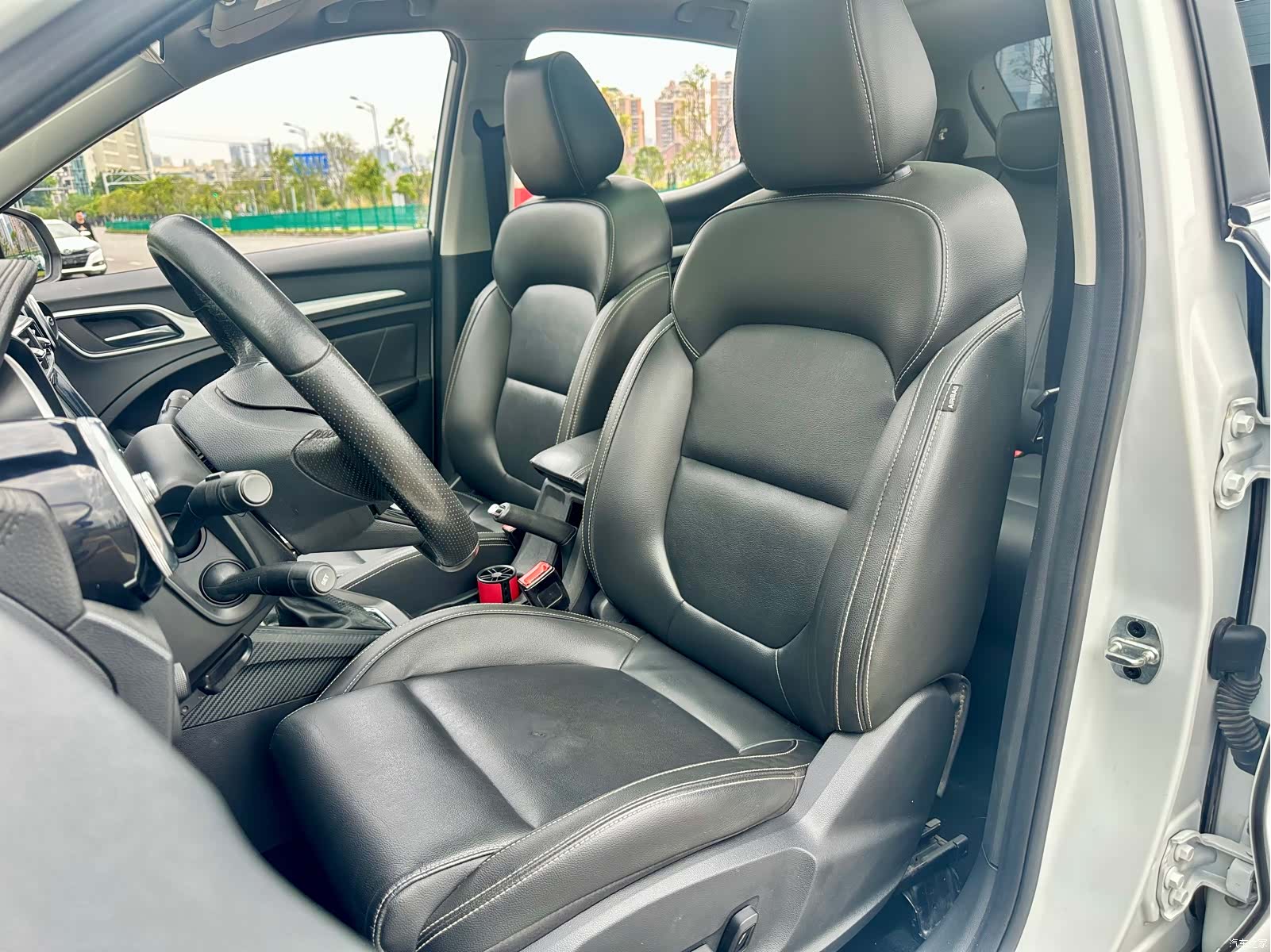 MG ZS, 2019 23