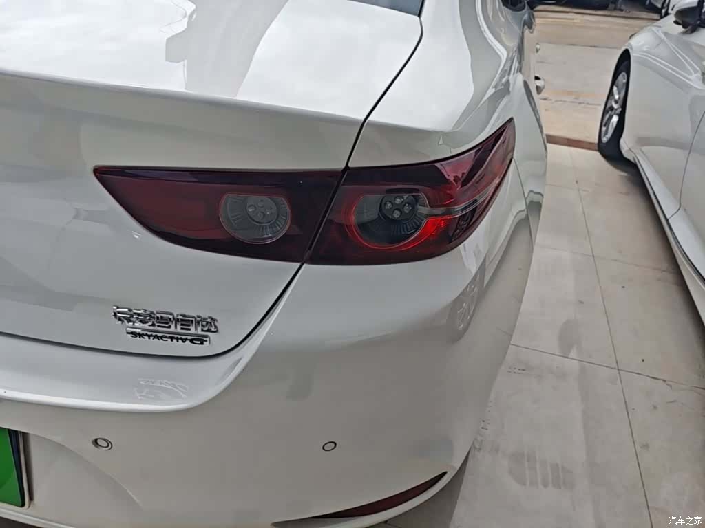 Mazda Mazda3, 2022 8