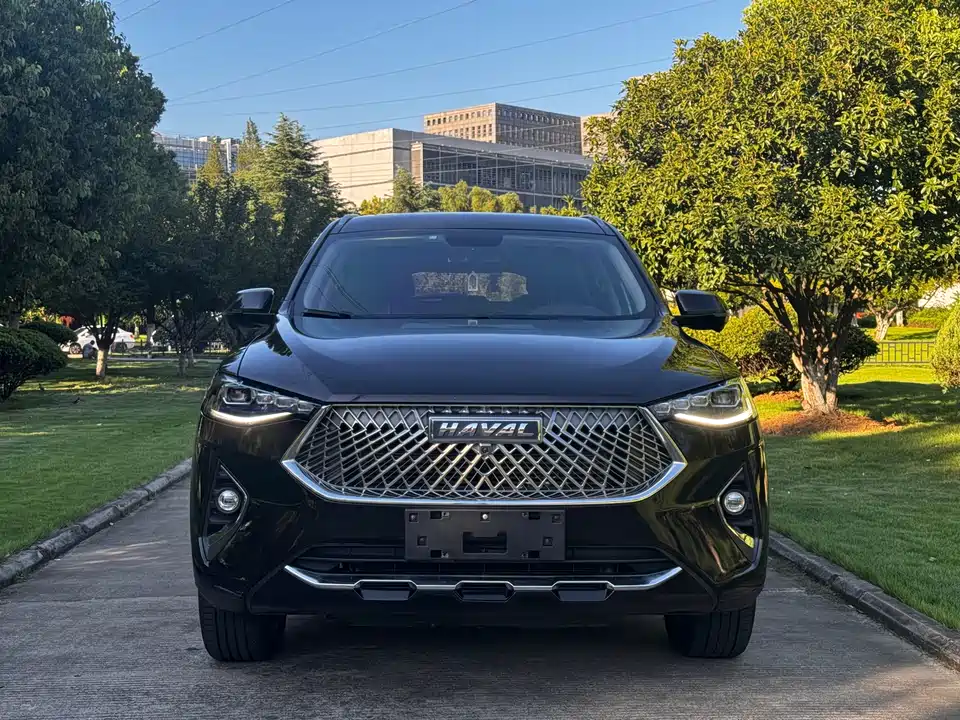 Haval F7