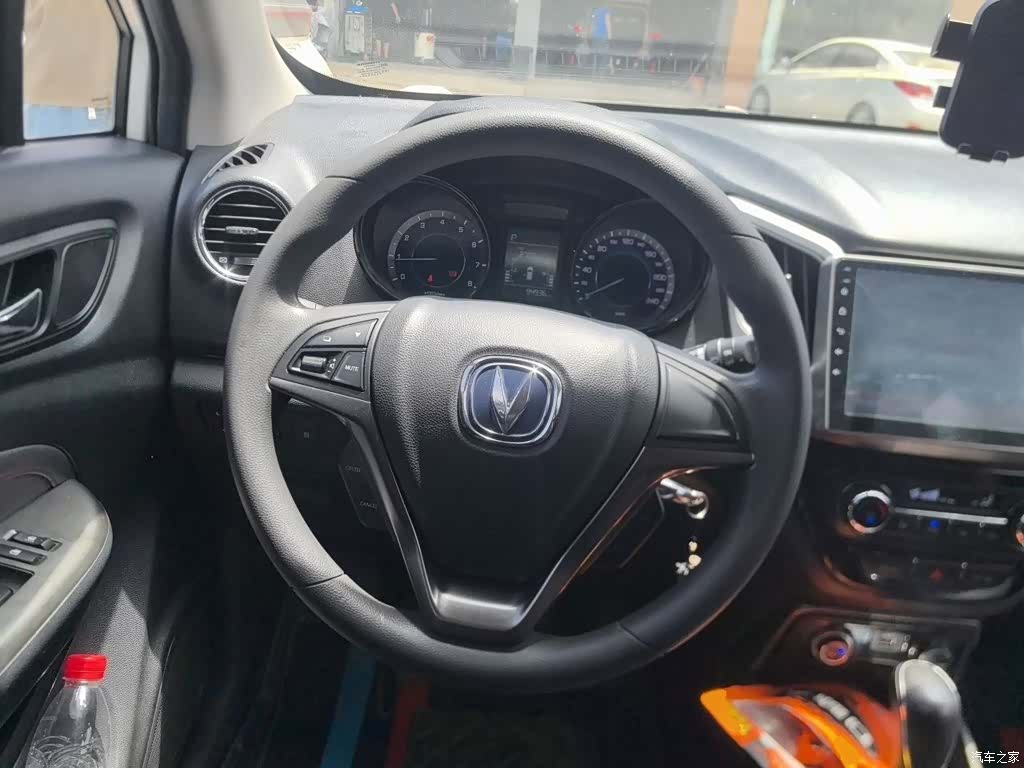 Changan CS15, 2017 3