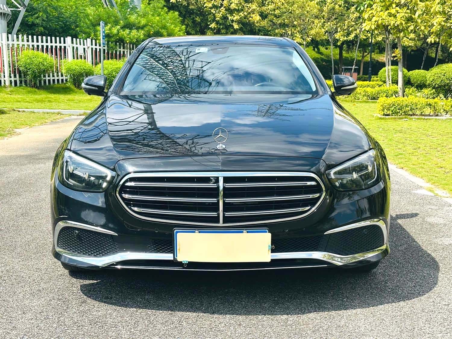 Mercedes-Benz E-Class, 2022 2