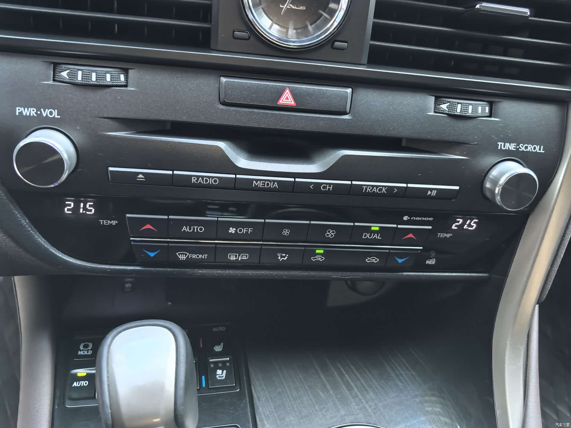 Lexus RX, 2019 20