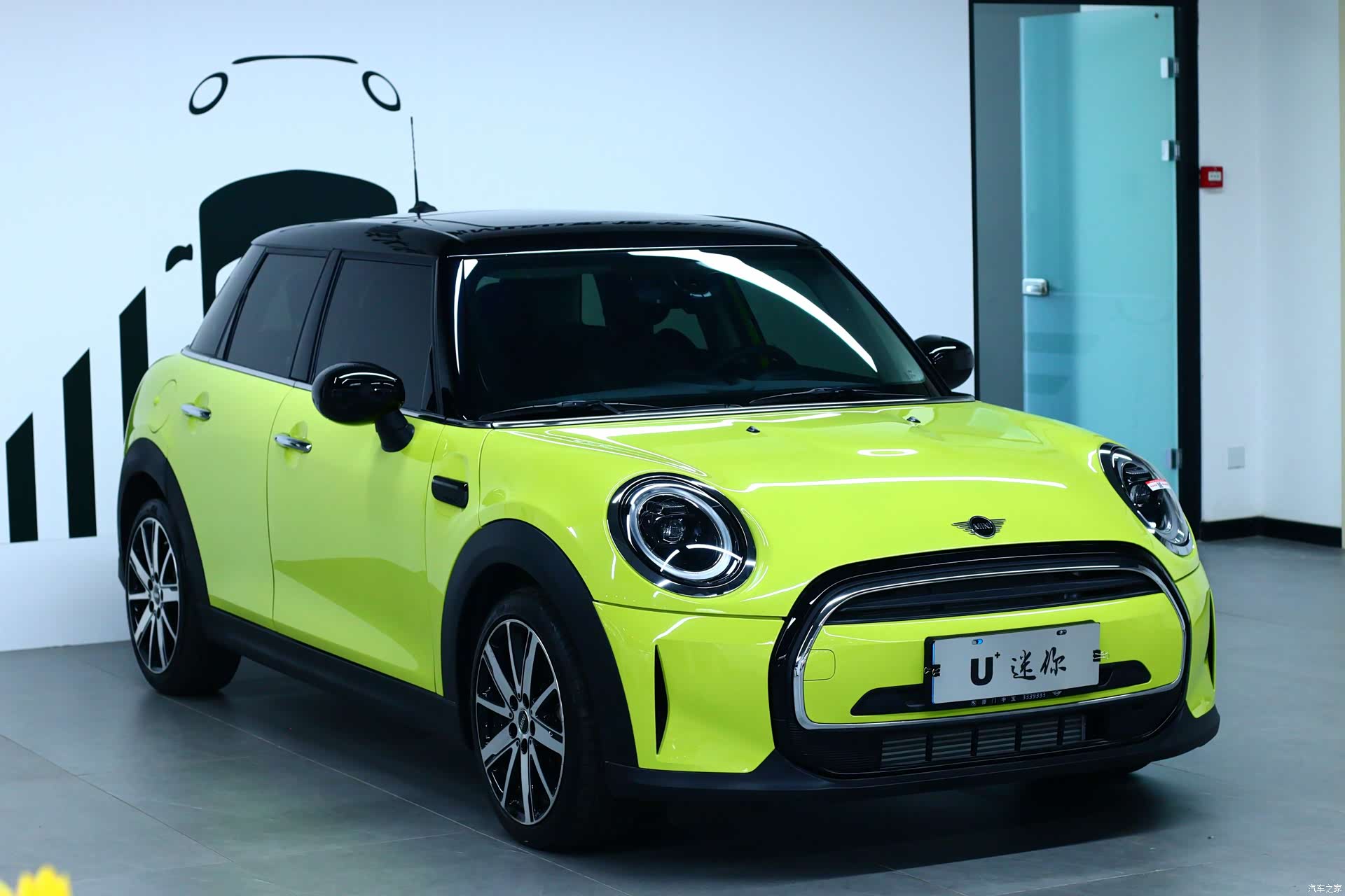Mini Cooper, 2023 3