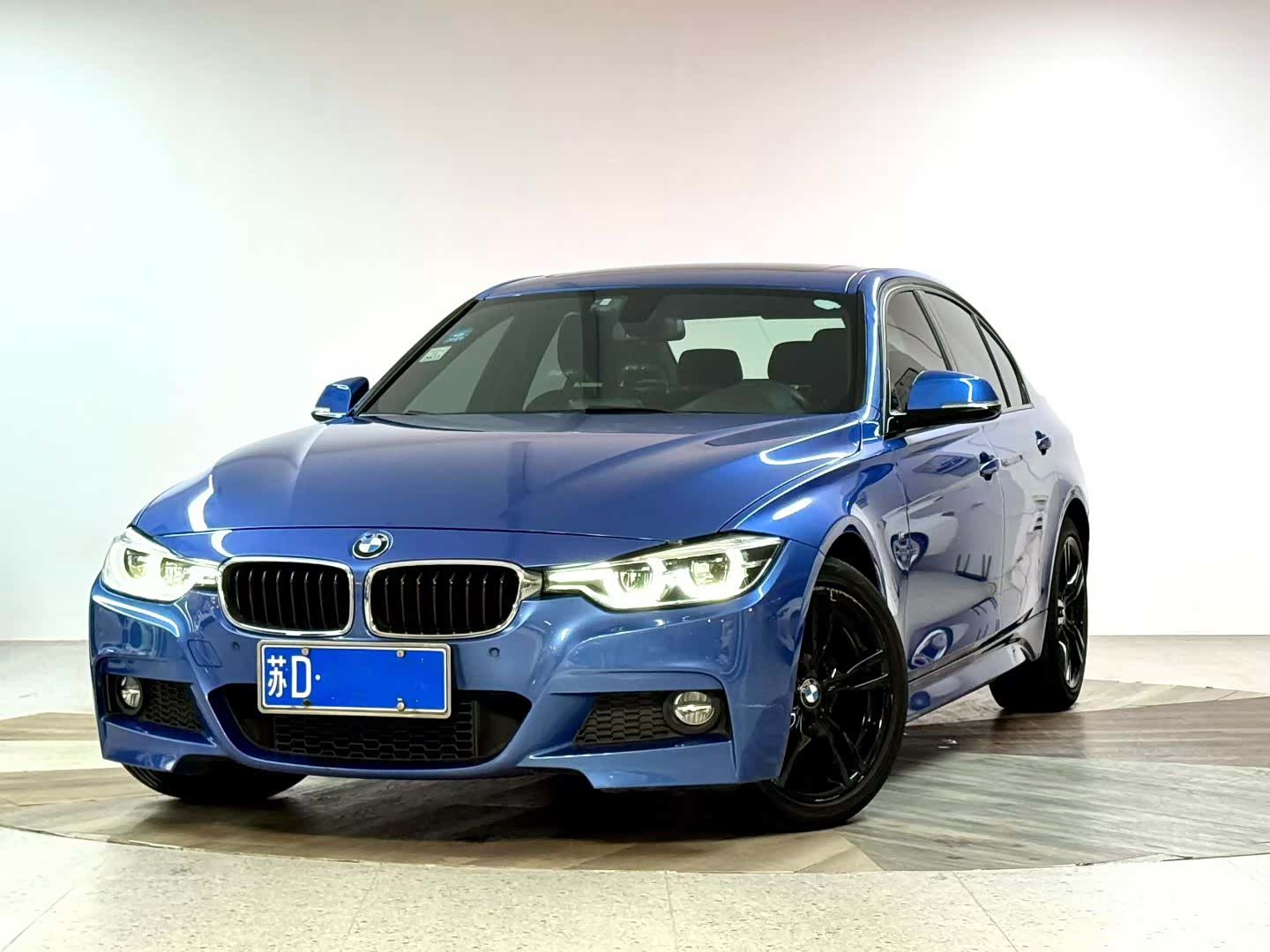 BMW 3 Series, 2017 2